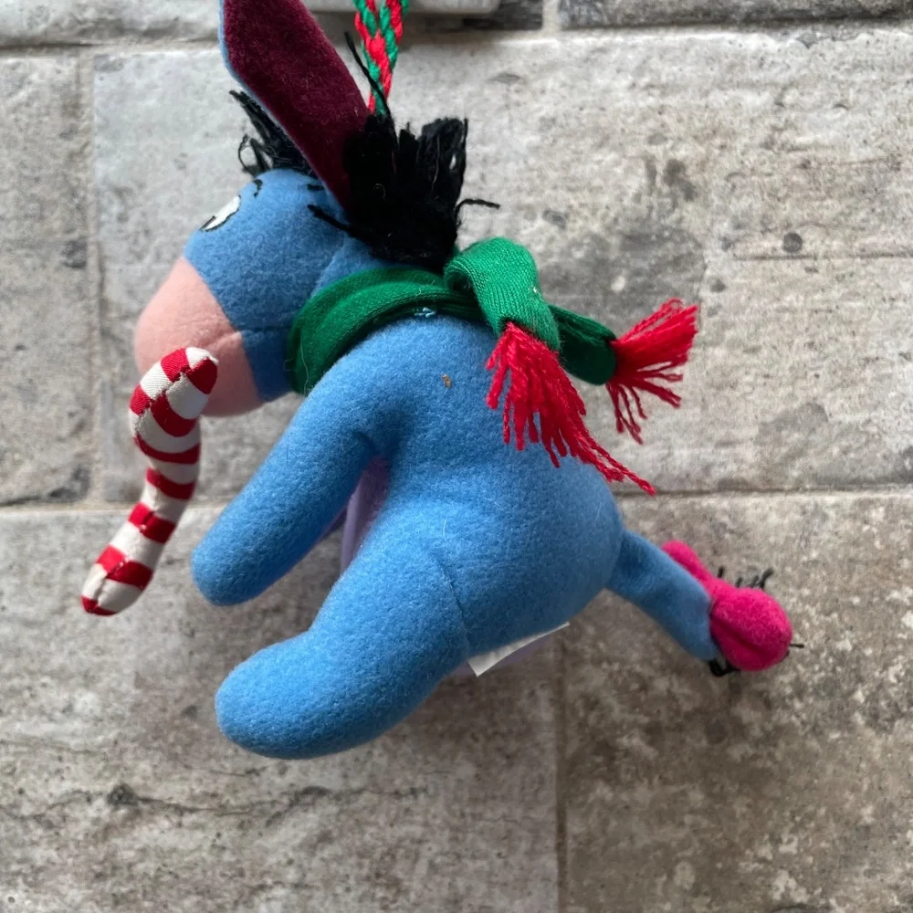 ❤️ DISNEY STORE CANDY CANE EEYORE STUFFED ORNAMENT